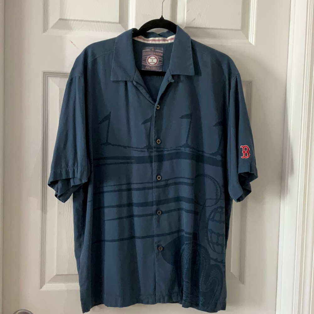 TOMMY BAHAMA-BOSTON RED SOX SHIRT- LARGE